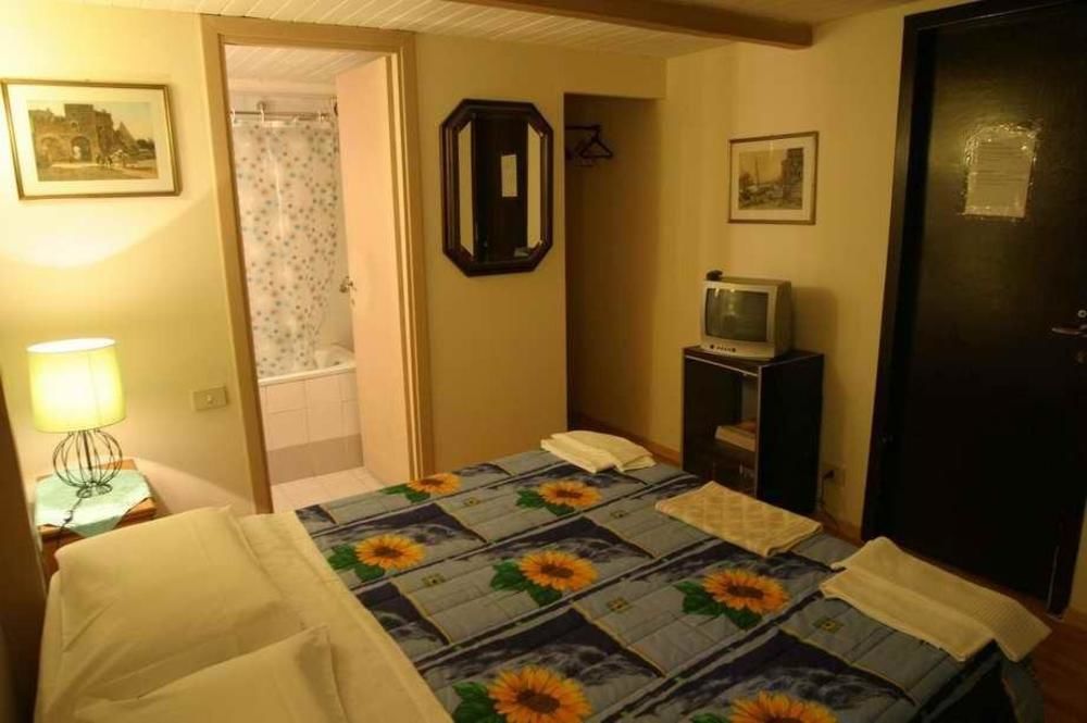 Bed and Breakfast Al Pantheon Con Thomas Mann à Rome Extérieur photo